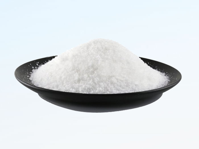 無色透明聚合氯化鋁與黃色聚合氯化鋁之間的應用特點分析